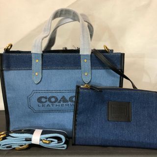 コーチ(COACH)のCOACH コーチ　トートバッグ デニム　フィールドトート30ウィズコーチ(トートバッグ)