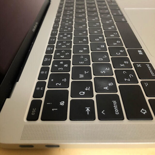 ジャンク】MacBook Pro 2017 13インチ ジャンク】MacBook Pro 2017 13インチ