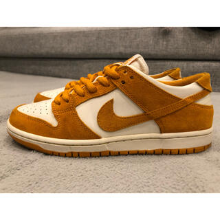 ナイキ(NIKE)のNike sb DUNK low circuit orange   (スニーカー)