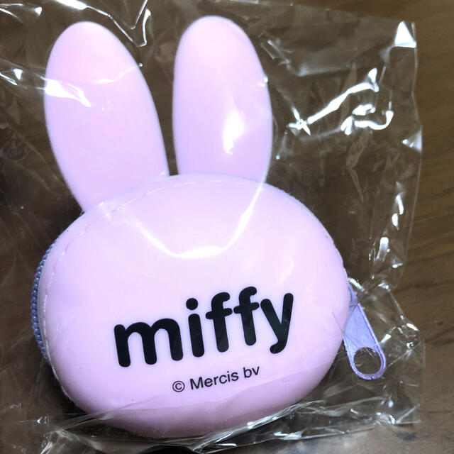 miffy faceシリコン小物入れ エンタメ/ホビーのおもちゃ/ぬいぐるみ(キャラクターグッズ)の商品写真