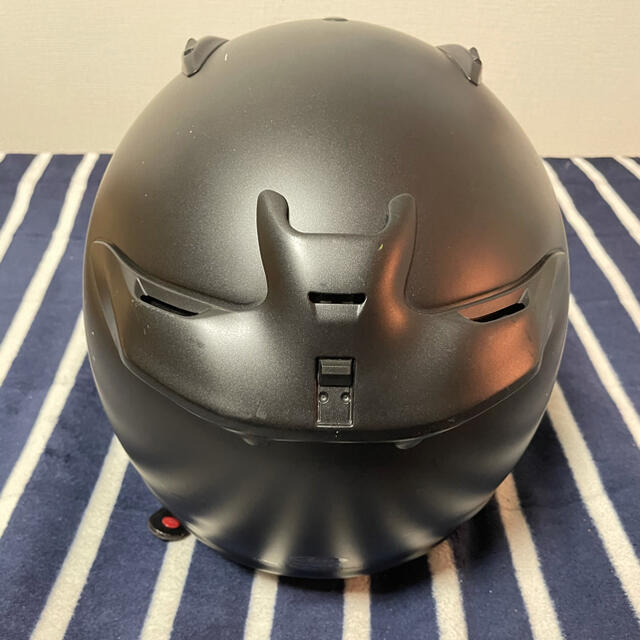 tomo様専用 ARAI  QUANTUM-J Mサイズ（57-58cm） 自動車/バイクのバイク(ヘルメット/シールド)の商品写真