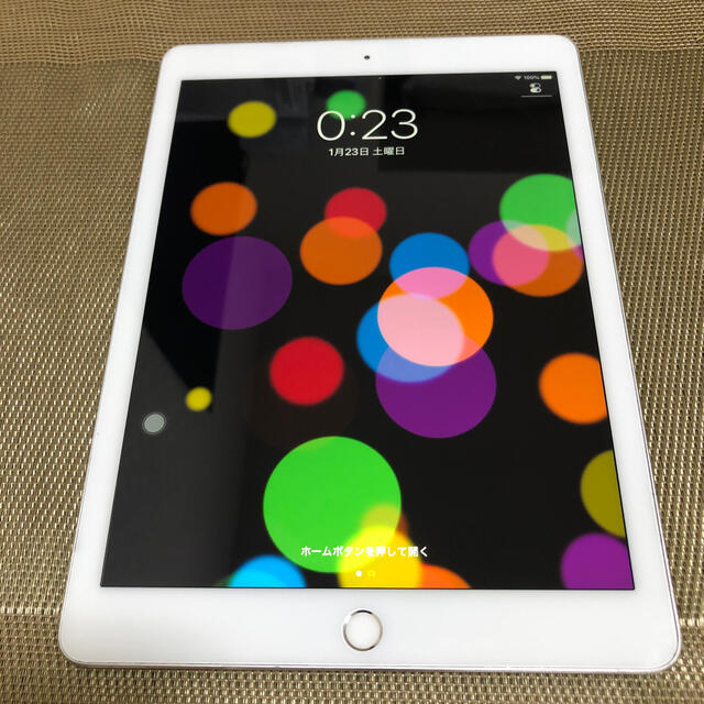 iPad - ipad air2 16GB wifiモデル シルバーの通販 by ssid's shop｜アイパッドならラクマ