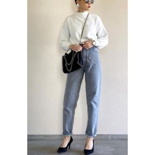 JAVA light gray denim   Black by moussyパンツ