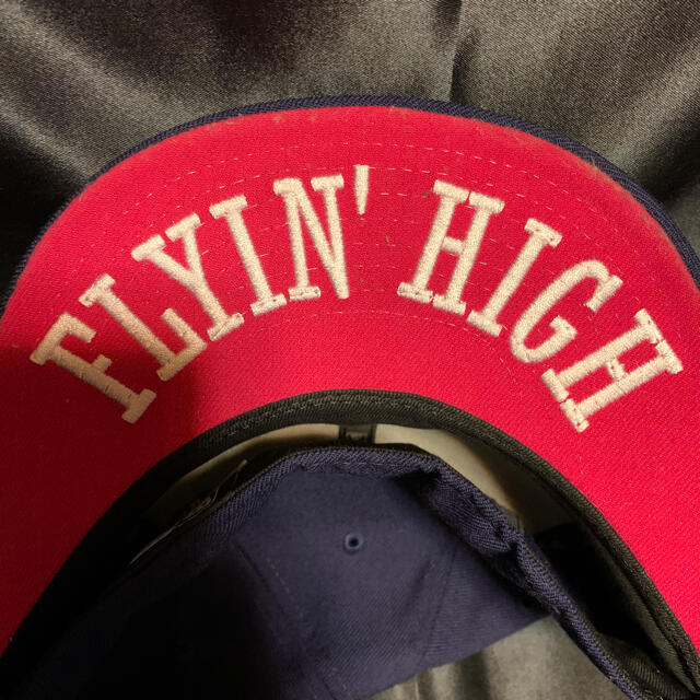 NEW ERA(ニューエラー)のYUKI ニューエラ コラボ キャップ ツアー グッズ FLYIN' HIGH  レディースの帽子(キャップ)の商品写真