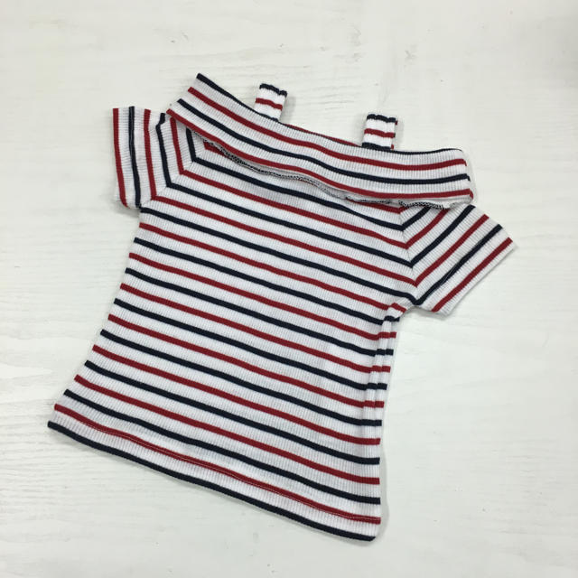 cute♡オフショルダー９０☆ キッズ/ベビー/マタニティのキッズ服女の子用(90cm~)(Tシャツ/カットソー)の商品写真