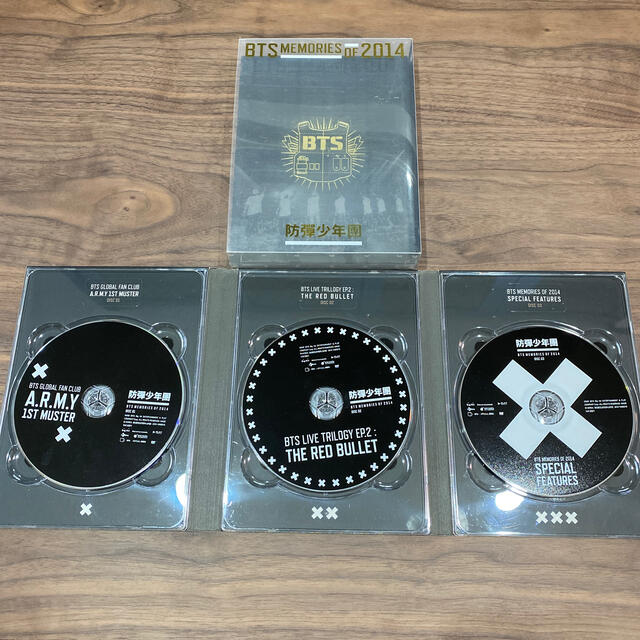 防弾少年団　BTS 2014 メモリーズ　Memories 韓国盤　おまけDVD エンタメ/ホビーのDVD/ブルーレイ(ミュージック)の商品写真