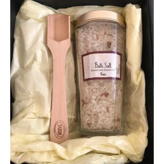 サボン(SABON)の【マリー様　専用】SABON バスソルト ローズ　箱入り(入浴剤/バスソルト)