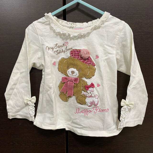 mezzo piano(メゾピアノ)のmezzo piano くまさんカットソー100 キッズ/ベビー/マタニティのキッズ服女の子用(90cm~)(Tシャツ/カットソー)の商品写真