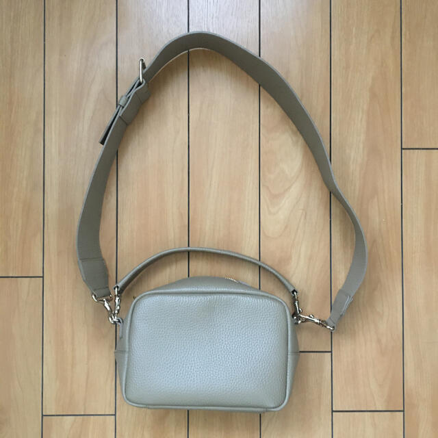 BEAUTY&YOUTH UNITED ARROWS(ビューティアンドユースユナイテッドアローズ)の週末お値引き　chiiiibag ワイドベルトボストン ショルダーバッグ レディースのバッグ(ショルダーバッグ)の商品写真