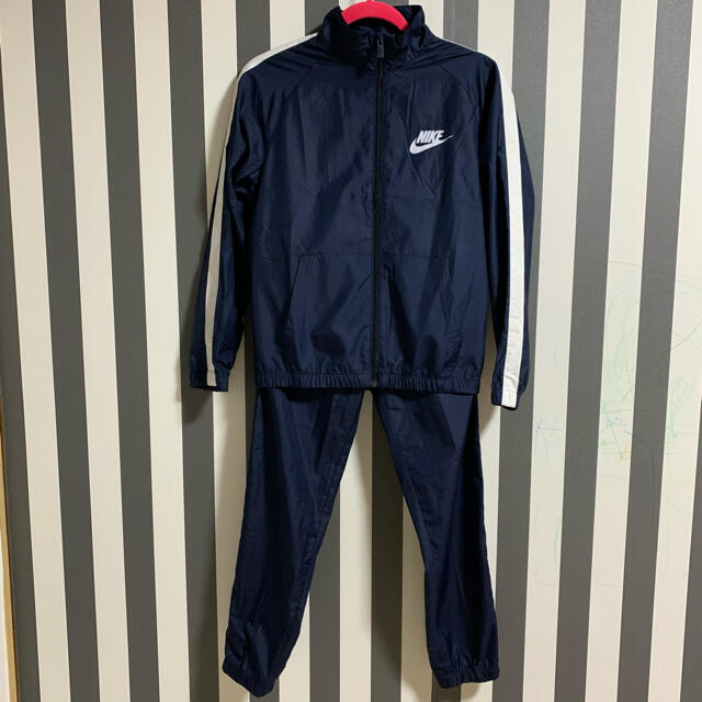 NIKE(ナイキ)のNIKE ナイキ キッズ ジャージ セットアップ 160 値下げ キッズ/ベビー/マタニティのキッズ服男の子用(90cm~)(ジャケット/上着)の商品写真