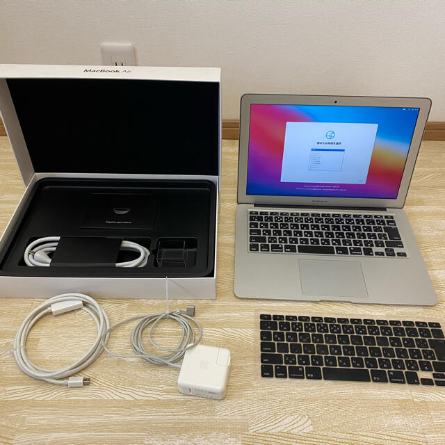 MacBook Air 13.3-inch Mid 2013 - ノートPC