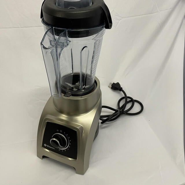 国内正規品　Vitamix パーソナルブレンダー　VM01825060Hz消費電力