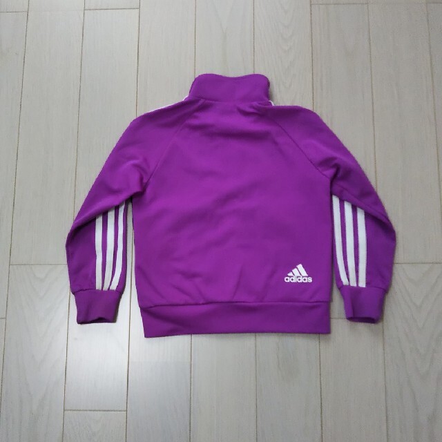 adidas(アディダス)のadidas ジャージ 上 キッズ/ベビー/マタニティのキッズ服女の子用(90cm~)(ジャケット/上着)の商品写真