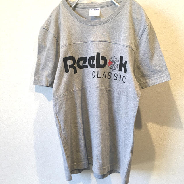 Reebok(リーボック)のReebok Tシャツ グレー 美品 メンズのトップス(Tシャツ/カットソー(半袖/袖なし))の商品写真