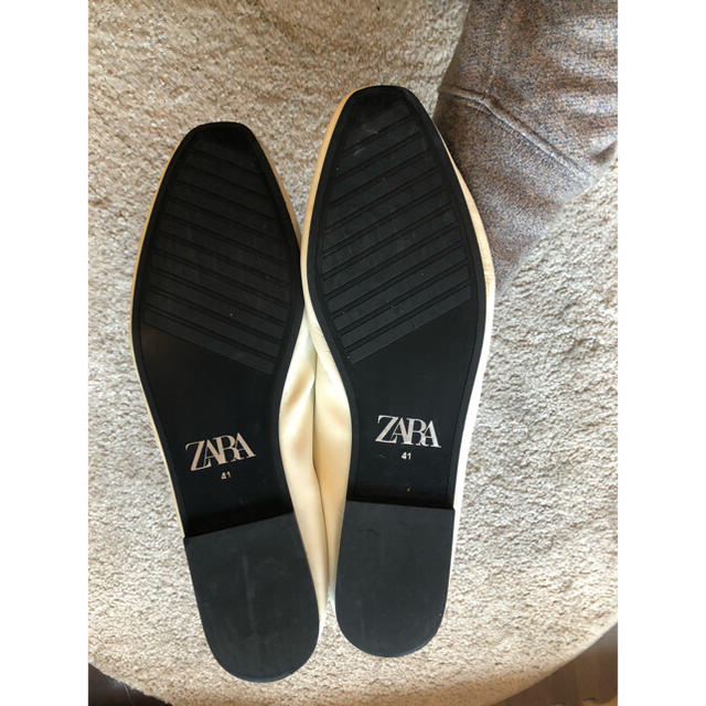ZARA(ザラ)のキヌマユ様専用♡ ZARA　ソフトレザーバレエシューズ　サイズ41 レディースの靴/シューズ(バレエシューズ)の商品写真
