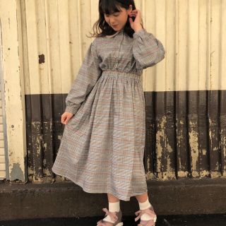 merry jenny - merry jenny スカラップチェックワンピース ピンクの