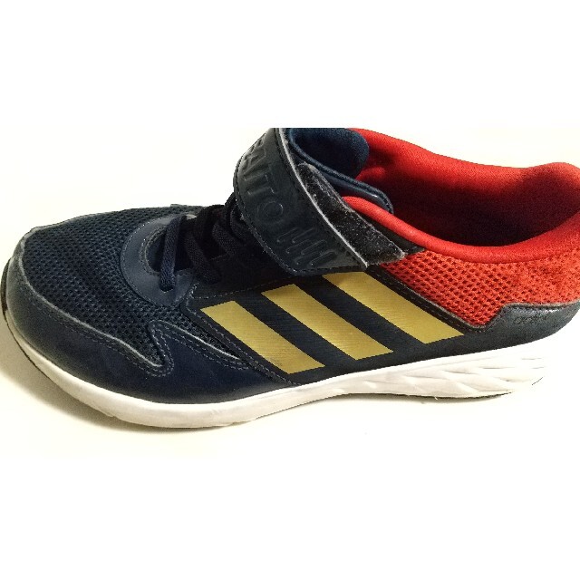 adidas(アディダス)のアディダススニーカー adidas FAITO23cm キッズ/ベビー/マタニティのキッズ靴/シューズ(15cm~)(スニーカー)の商品写真