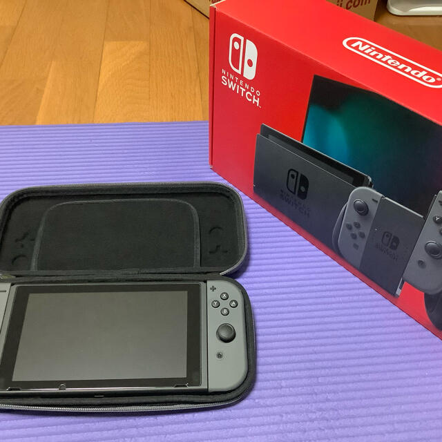 任天堂(ニンテンドウ)のNintendo Switch Joy-Con(L)/(R) グレー　中古品 エンタメ/ホビーのゲームソフト/ゲーム機本体(家庭用ゲーム機本体)の商品写真