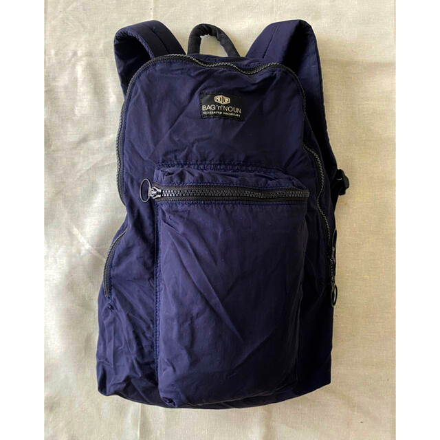 BEAMS BOY(ビームスボーイ)の【美品】BAG 'n' NOUN　DAYPACK デイパック ネイビー レディースのバッグ(リュック/バックパック)の商品写真