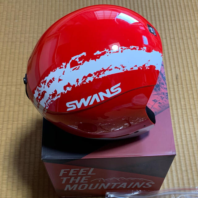 SWANS FISマーク付き スキーヘルメット