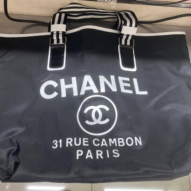 CHANEL(シャネル)のトートバッグ レディースのバッグ(トートバッグ)の商品写真