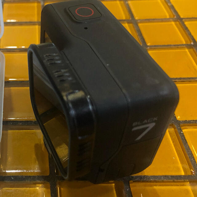 GoPro(ゴープロ)の中古　Gopro 7 6 5 cpl フィルター　ケース無し　レンズ保護 スマホ/家電/カメラのカメラ(その他)の商品写真