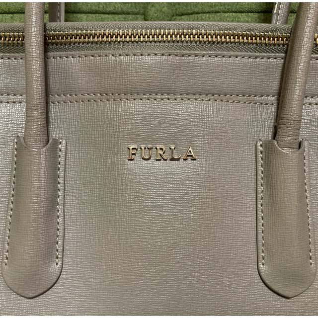Furla(フルラ)のFURLA フルラ　トートバッグ　sabbia 本革 レディースのバッグ(トートバッグ)の商品写真