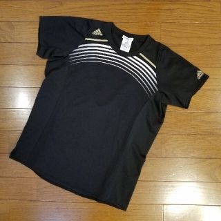 アディダス(adidas)の☆adidas☆ アディダス　レディースTシャツ　サイズM　ブラック(黒)(Tシャツ(半袖/袖なし))