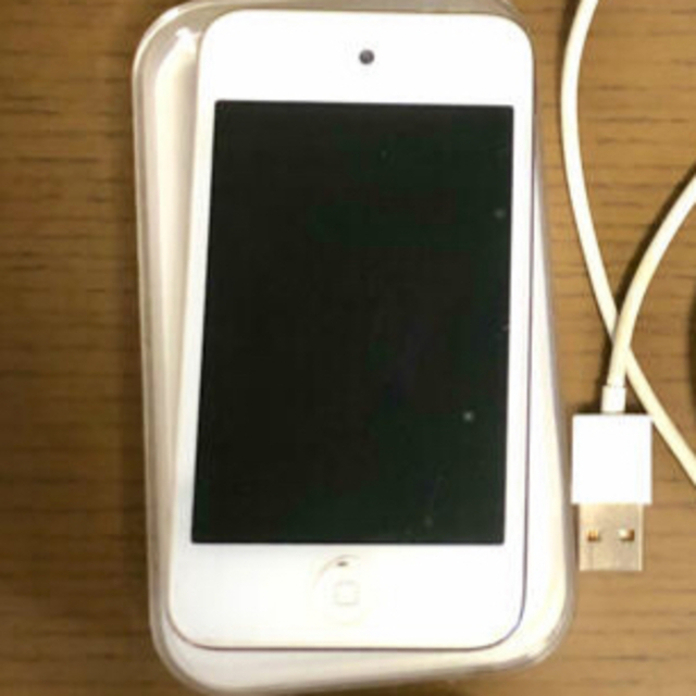 Apple(アップル)のiPod touch64GB  スマホ/家電/カメラのオーディオ機器(ポータブルプレーヤー)の商品写真