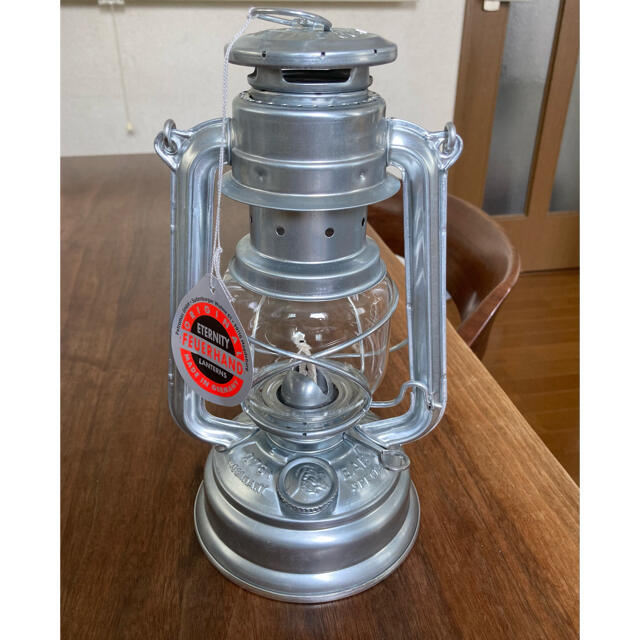 【新品・未使用・箱ダメージ】Feuerhand Lantern 276 Zink