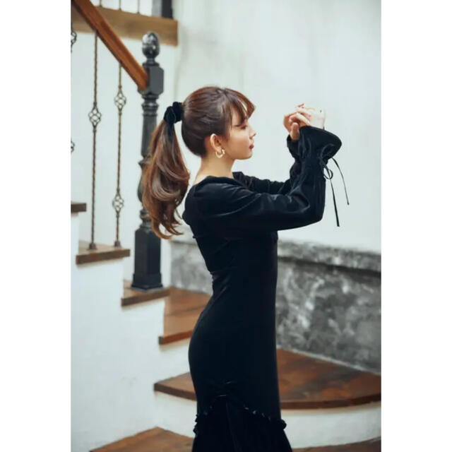 SNIDEL(スナイデル)のherlipto lux velour lace midi dress M💟 レディースのワンピース(ロングワンピース/マキシワンピース)の商品写真