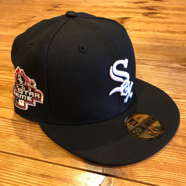 NEW ERA ホワイトソックス　7 3/8 サイドパッチ　つば裏ピンク