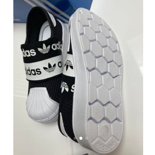 adidas(アディダス)のアディダスオリジナルス スリッポン スニーカー キッズ/ベビー/マタニティのベビー靴/シューズ(~14cm)(スニーカー)の商品写真