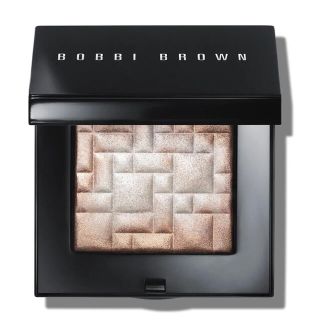 ボビイブラウン(BOBBI BROWN)の水曜限定割引【新品】ボビィブラウン ハイライティング パウダー ピンクグロウ(フェイスカラー)