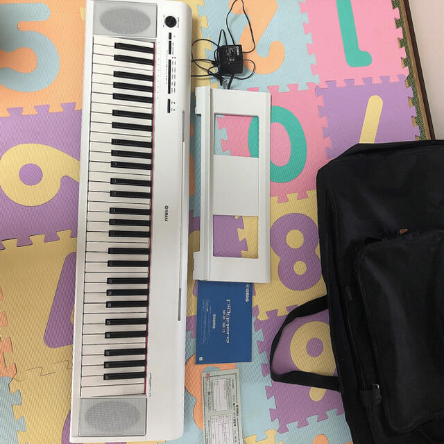 美品) YAMAHA 電子キーボード piaggero NP-12WH 【有名人芸能人