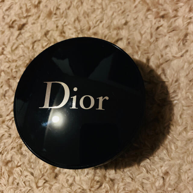 Dior(ディオール)のディオール クッションファンデ コスメ/美容のベースメイク/化粧品(ファンデーション)の商品写真