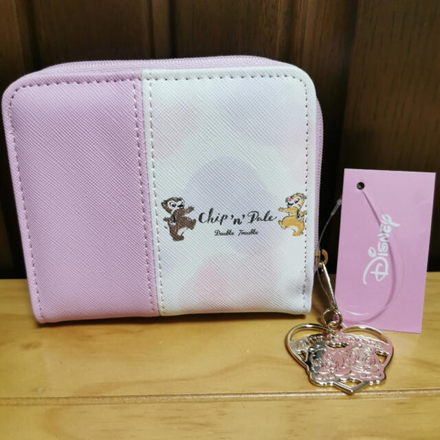 Disney(ディズニー)の【Disney】チップ&デール2つ折財布（ピンク） レディースのファッション小物(財布)の商品写真