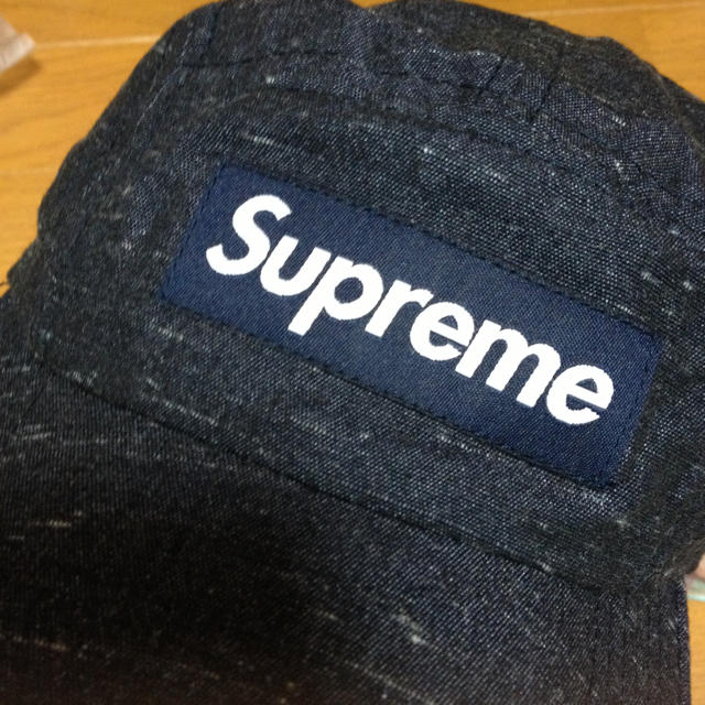 Supreme(シュプリーム)のsupreme キャップ レディースの帽子(キャップ)の商品写真