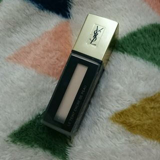 イヴサンローランボーテ(Yves Saint Laurent Beaute)のイヴサンローラン ファンデーション(ファンデーション)