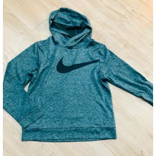 ナイキ(NIKE)のもちろん本物キッズNIKE美品パーカー(ジャケット/上着)