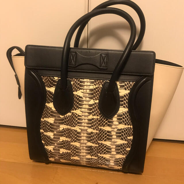 販売買取 超美品♡セリーヌ マイクロラゲージ 水蛇 レディース