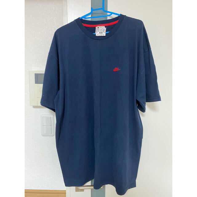 NIKE(ナイキ)のNIKE 古着　Tシャツ レディースのトップス(Tシャツ(半袖/袖なし))の商品写真