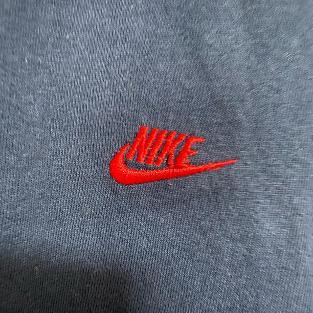 NIKE(ナイキ)のNIKE 古着　Tシャツ レディースのトップス(Tシャツ(半袖/袖なし))の商品写真