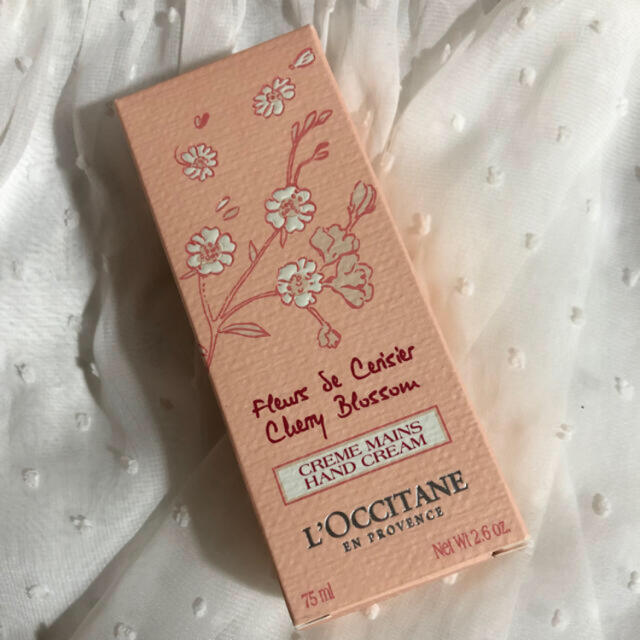 L'OCCITANE(ロクシタン)のロクシタン チェリー ブロッサム ソフト ハンド クリーム 75ml コスメ/美容のボディケア(ハンドクリーム)の商品写真