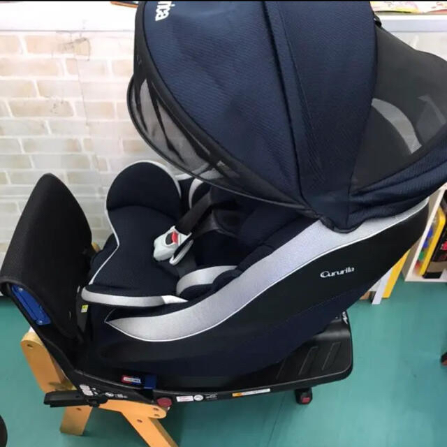 Aprica(アップリカ)のアップリカ　ISOFIX 対応可能　新生児〜4歳　チャイルドシート キッズ/ベビー/マタニティの外出/移動用品(自動車用チャイルドシート本体)の商品写真