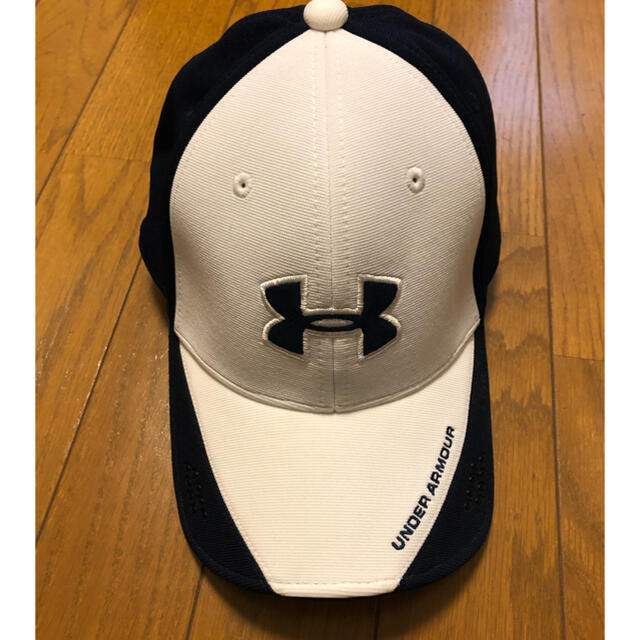 UNDER ARMOUR(アンダーアーマー)のキャップ メンズの帽子(キャップ)の商品写真