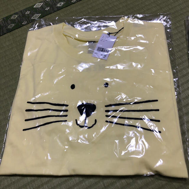 Design Tshirts Store graniph(グラニフ)のグラニフ　Tシャツ　半袖　猫 レディースのトップス(Tシャツ(半袖/袖なし))の商品写真