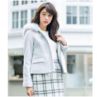 山本美月さん着用ミッシュマッシュフード付きファーコート