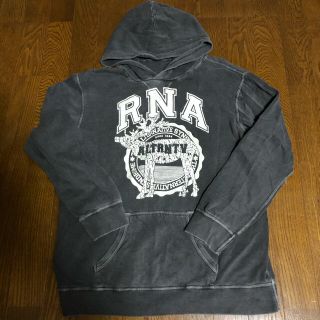 アールエヌエー(RNA)のRNA カレッジロゴプリントパーカー(パーカー)