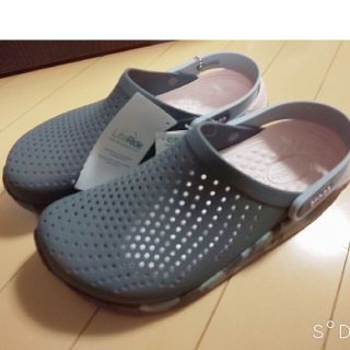 クロックス(crocs)のEvil-Deeds様専用 crocs サンダル 25 迷彩(サンダル)